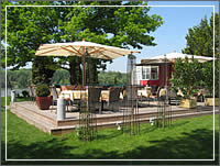 Mediterranes Flair am Sundeck