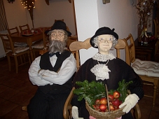 Sie sind jeden Tag da: "Oma & Opa Dr�se"