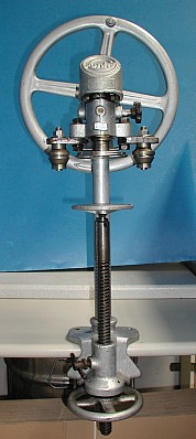 Lanico Trumpf Tischverschliessmaschine