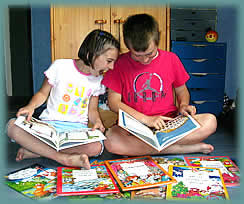 Livres personnalisés PEGASTAR. L'enfant héros de son propre livre.