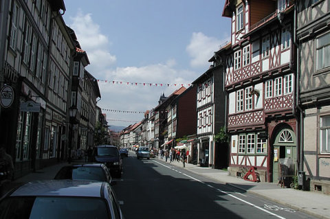 003-breite-strasse-650.jpg