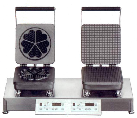 Doppelte Waffelmaschine für Waffelschalen und Eistüten, und Waffeln, bei GroßHandel EIS GmbH