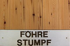 F&ouml;hre Stumpf Engadinerholz
