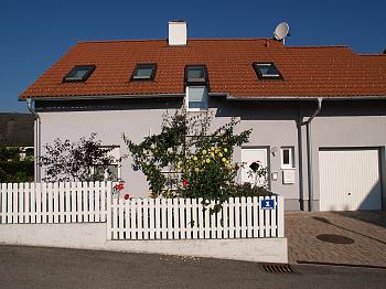 Enns Neubauerstra&szlig;e