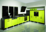 front limone mit beleuchteter sockelblende.jpg