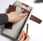 100-001-08-heiss-embossing.jpg