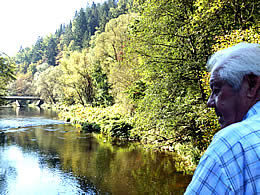 Wandern an der Ilz im Bayerischen Wald Naturpark