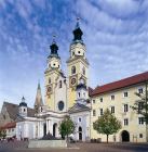 DOMPLATZ.jpg