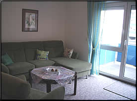 Blick ins Wohnzimmer