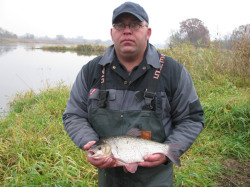 b/Novemberfischen (46).jpg