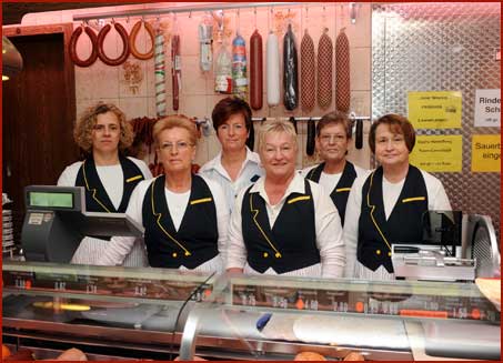 Unser Verkaufsteam - Fleischerei Wieseke Frankfurt Schwanheim -- Fleischerei Wieseke, Frankfurt Schwanheim - Fleisch, Wurst, Partyservice und Catering