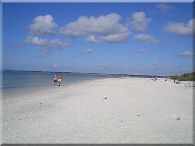 Fort Myers Strand.