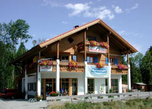 Franz Hiller, Garagentore und Schmiedearbeiten.