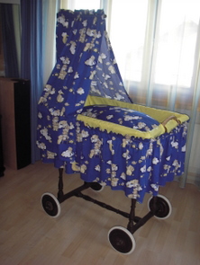 Stubenwagen Bär mit Wolken