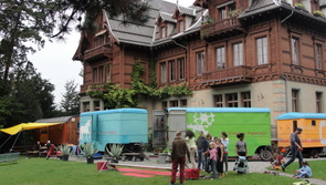 Zirkuswagen