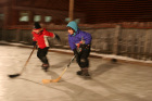 Hannes und Luis finden Hockeyspielen super!