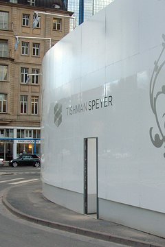 09_Bauzaun_240x360.jpg