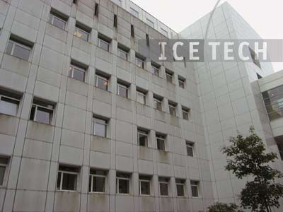 Geb�ude vor Reinigung mit Trockeneisstrahltechnik