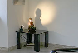 im Behandlungszimmer- Gesundheitspraxis-HH