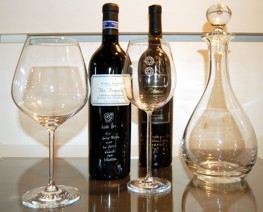 alt="Glas gravieren, Glas Gravuren, Glasgravur, Glasgravuren, Logo gravieren, Glas ritzen, Glaswelt" title="Glaswelt" />