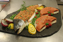 Fischplatte im Goldenen Apfel - Apfelwein-Restaurant in Hofheim am Taunus bei Frankfurt