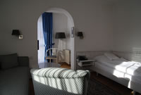 Herzlich Willkommen in unserem Haupthaus - Ihr Hotel in Hanau: Hotel Hanau - Hotel in Hanau zum gr&uuml;nen Baum in Hanau Eines der Hotels in Hanau mit eigenem Restaurant und Metzgerei. Buchen Sie unseren Festsaal und genie&szlig;en Sie kulinarische Spezialit&auml;ten und unsere deutschen K&uuml;che.