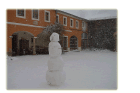 10 Innenhof im Winter