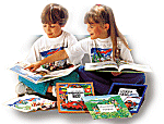 Kinder beim Lesen