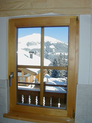 Blick aus dem K&uuml;chenfenster der privaten Ferienwohnung in der Ferienregion Nationalpark Hohe Tauern