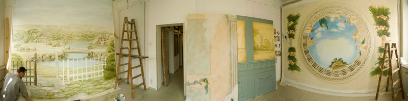 Vorbereitungen zu Wandmalereien in unserem Atelier