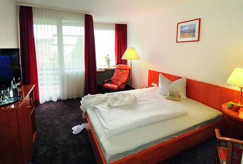 Businesszimmer im Hotel Waldachtal Schwarzwald Tagung und Seminar in L&uuml;tzenhardt, n&auml;he Stuttgart