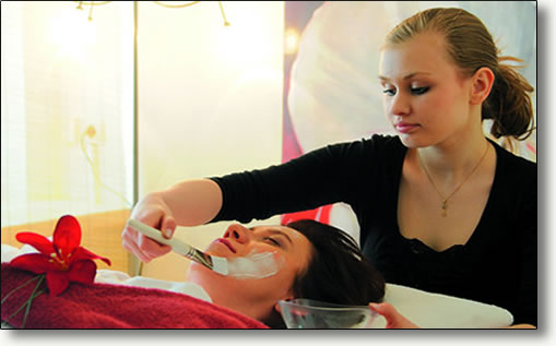 Bodyline Massagen und Wellness im Hotel Waldachtal im Schwarzwald Lützenhardt, das Wohlfühlhotel im Nordschwarzwald