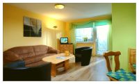 Apartment 5(a)