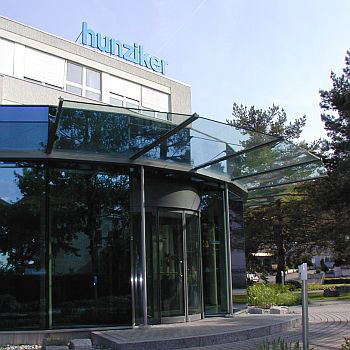Foto Eingang Hunziker AG Thalwil