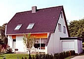 Einfamilienhaus in Gladbeck, Gartenseite.