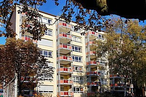 35-Familien-Wohnhaus... 35-Familien-Wohnhaus...