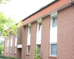 Mehrfamilienhaus