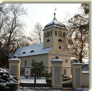 Kladower Dorfkirche am 19.12.2009