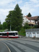 Strassenseite mit B�hnli