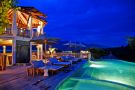AANA Resort & Spa, Night time Swimming Pool