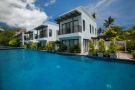 The Chill, Exterior