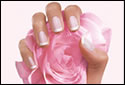 Manicure für natürliche Hände - Gelnägel für besonndere Hände