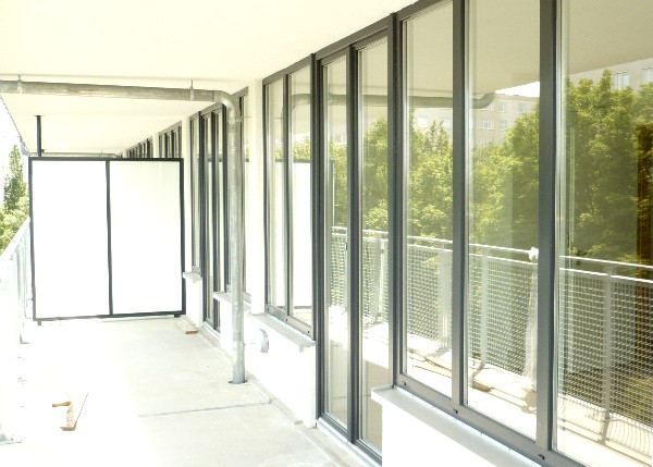 Fensterfront von außen