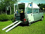 bequemes Einsteigen f�r Rollstuhlfahrer