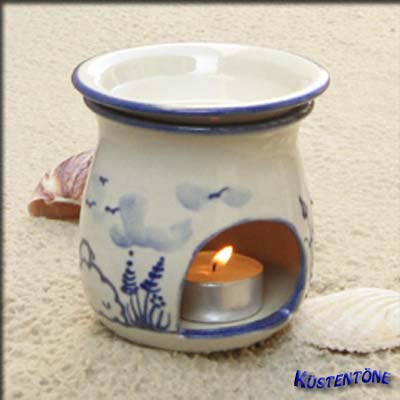 Aromalampe mit Kerze in der T&ouml;pferei K&uuml;stent&ouml;ne