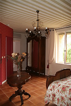 Chambre d'hote La Pastorale, dans la maison d'hotes de charme de La Gentilhommière de Normandie située à Sainte Barbe sur gaillon dans l'Eure en Haute-Normandie, proche de Giverny, Lyons la Foret, Pacy sur Eure, Gaillon, Vernon, Louviers, Evreux