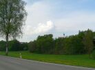 Landensberg - Blick von Zusmarshausen kommend mit Kirche heilig Kreuz
