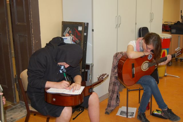 Projekt Gitare spielen erlernen 2.JPG