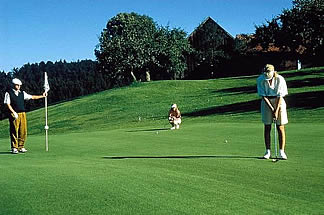 Golfurlaub in Bayern Bayerischer Wald, Golf rund um Passau und das Hotel Lindenhof