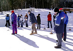 Eisstockschießen, Skifahren, Langlauf, Ski Alpin - Wintersport im Bayerischen Wald, Arber, Bayern - Winterurlaub im Hotel Lindenhof bei Passau